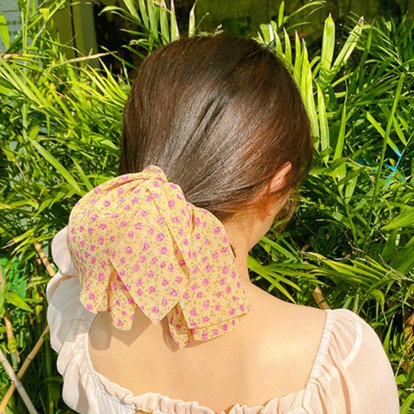 💕Last one Influencer Floral Hair Tie Scrunchies - Picture 2 of 6